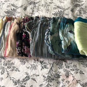 Batch of 7 scarves 🧣